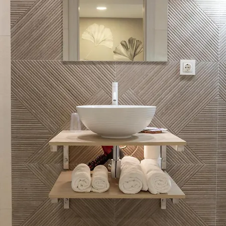 Hostel Plaza Boutique - Solo Adultos Saragossa