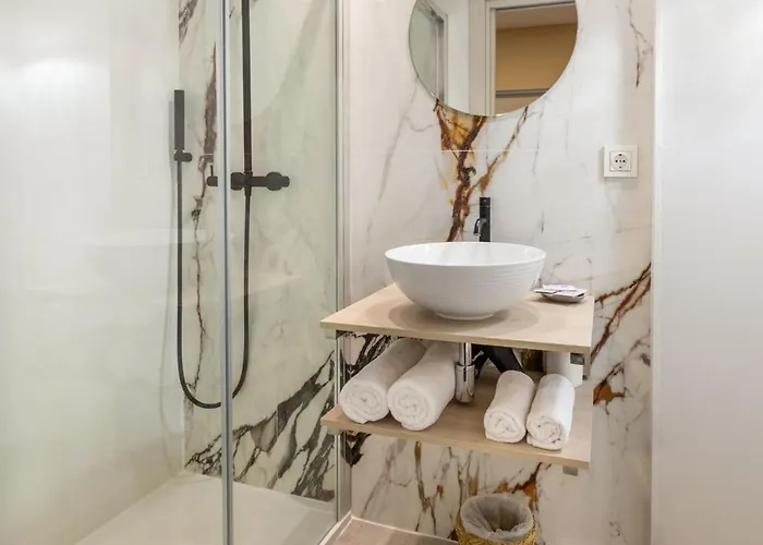 Plaza Boutique - Solo Adultos Hostel Zaragoza